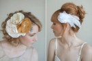 Capelli sposa raccolti con un fiore