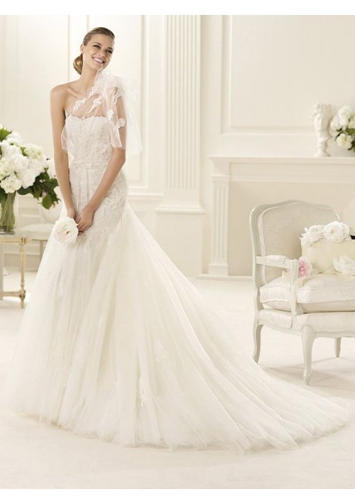 lace-softly-curved-strapless-neckline-mermaid-style-with-detachable-tulle-outlayer-2013-wedding-dresses-169927