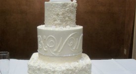 torta nuziale bianca