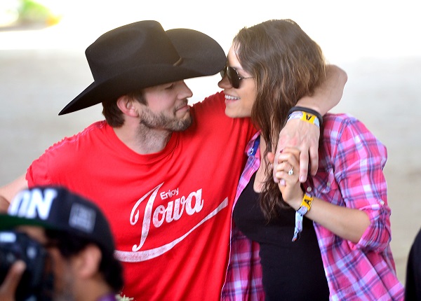INDIO, CA - APRIL 25:  Actors Ashton Kutcher (L) and Mila Kunis attend day 1 of 2014 Stagecoach: California's Country Music Festival at the Empire Polo Club on April 25, 2014 in Indio, California.  (Photo by Frazer Harrison/Getty Images for Stagecoach)