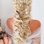 tendenze acconciature sposa 2017